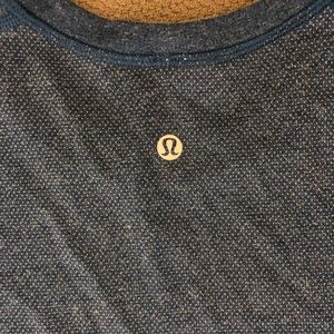 Lululemon Men’s shirt